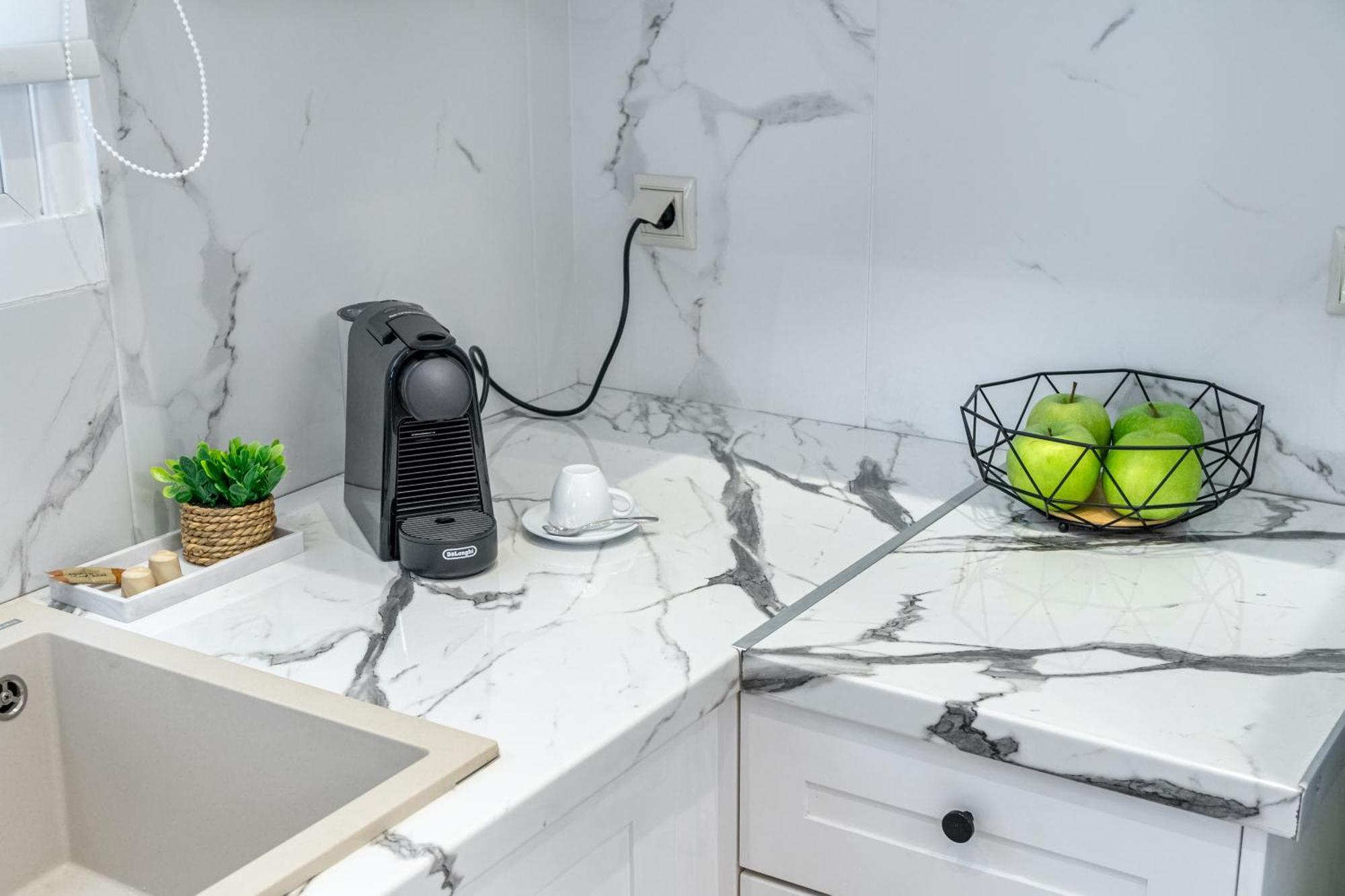 Unique Koukaki Three Bedroom Suite Atina Dış mekan fotoğraf